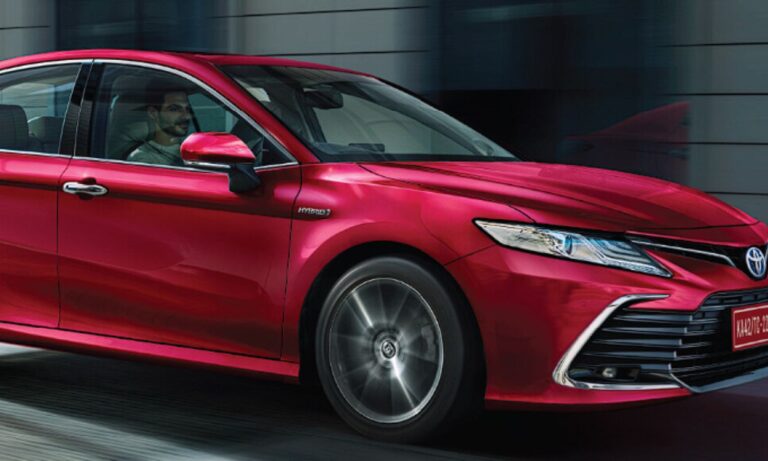 Toyota Camry 2024 Launch Date in India